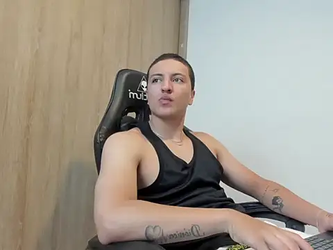 broly becker online show from October 2025 12:31:01 AM