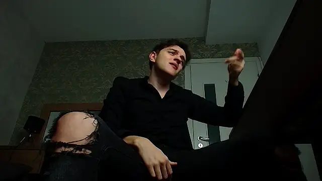 FelixStarkk online show from November 2025 05:07:01 AM