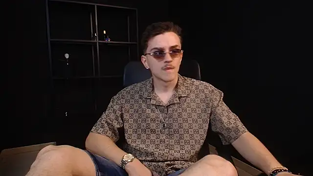 FelixStarkk online show from July 2026 06:47:02 AM
