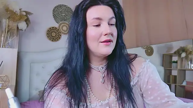 love me  tonight  online show from February 2026 10:33:01 PM