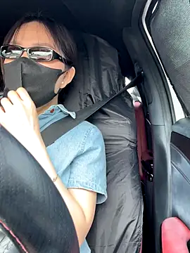 Linh 2004 online show from September 2025 05:32:01 AM