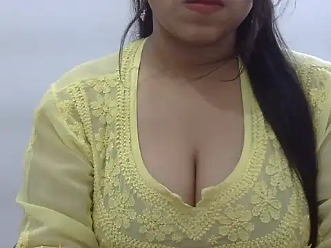 LIYO  online show from June 2026 07:32:01 AM
