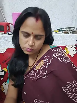 Snapshot of Hot-Riya001 chatting on May 2026 06:16:01 PM Hot-Riya001 online show from May 2026 06:16:01 PM