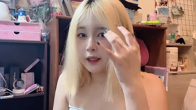 Snapshot of luna51888 chatting on October 2025 10:55:01 AM luna51888 online show from October 2025 10:55:01 AM