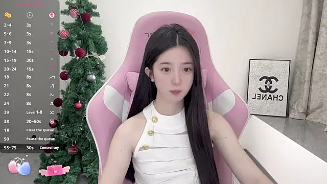 Snapshot of OiOi-666 chatting on June 2026 01:59:02 AM OiOi-666 online show from June 2026 01:59:02 AM