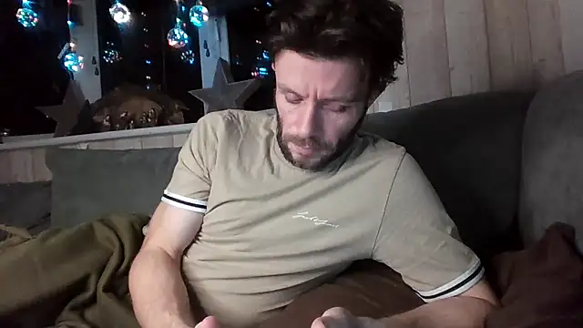 MasterJakeJohns online show from December 2025 12:07:01 AM