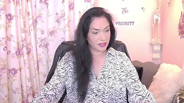 MyLovOne online show from January 2026 12:21:01 PM