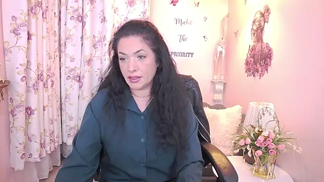 MyLovOne online show from April 2026 10:29:02 AM