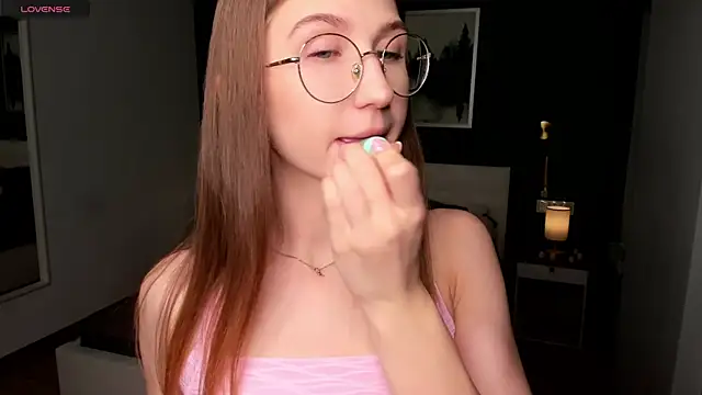 EditaBand online show from November 2025 07:24:01 PM