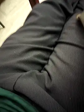 Snapshot of Yourslovingdick chatting on September 2025 10:12:01 PM Yourslovingdick online show from September 2025 10:12:01 PM