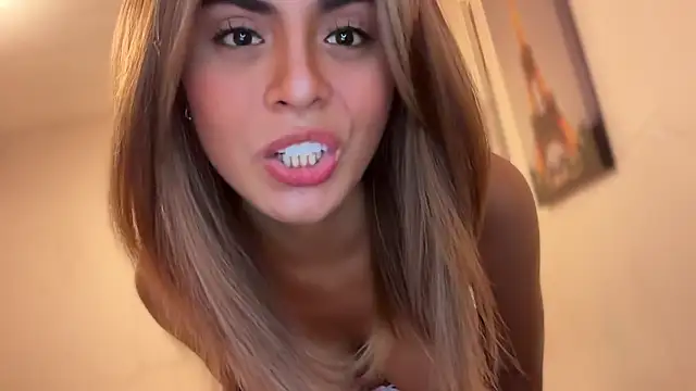 sabrina cutieee69 online show from March 2026 03:23:01 AM