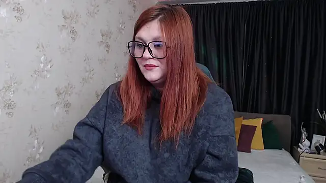 Alisawoods  online show from October 2025 07:27:02 PM