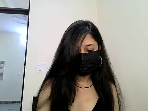 Snapshot of GUDIYA_BAB chatting on October 2025 05:03:02 AM GUDIYA BAB online show from October 2025 05:03:02 AM