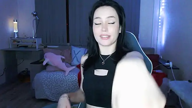 Snapshot of cutefrendlyuser chatting on April 2026 07:31:02 PM cutefrendlyuser online show from April 2026 07:31:02 PM