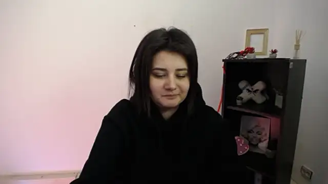 Katrin kiss  online show from January 2026 02:33:02 PM