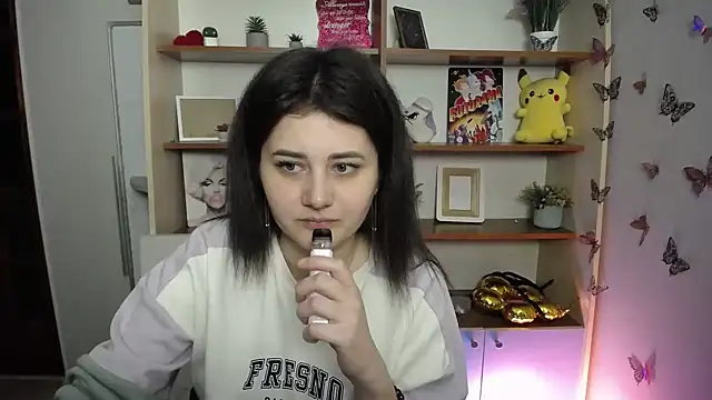 Snapshot of Katrin_kiss_ chatting on May 2026 12:22:02 PM Katrin kiss online show from May 2026 12:22:02 PM