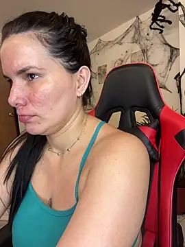 carol cruz133 online show from October 2025 11:27:01 PM