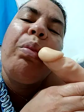 yaneth  online show from December 2025 11:20:02 PM