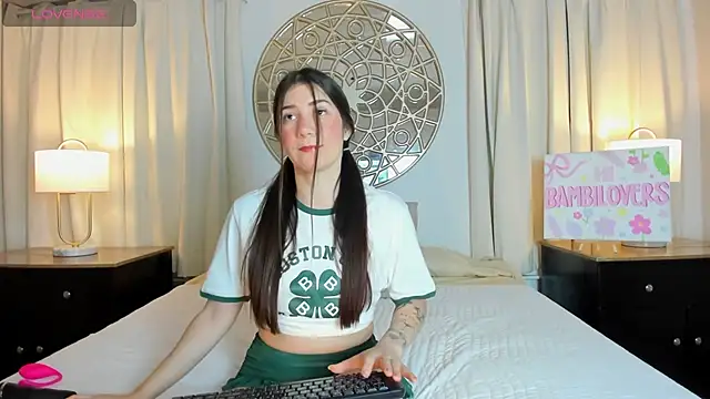 Snapshot of Bambi_cutee chatting on May 2026 11:37:01 AM Bambi cutee online show from May 2026 11:37:01 AM