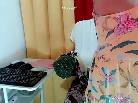 Snapshot of nesianhottits chatting on May 2026 03:46:01 AM nesianhottits online show from May 2026 03:46:01 AM