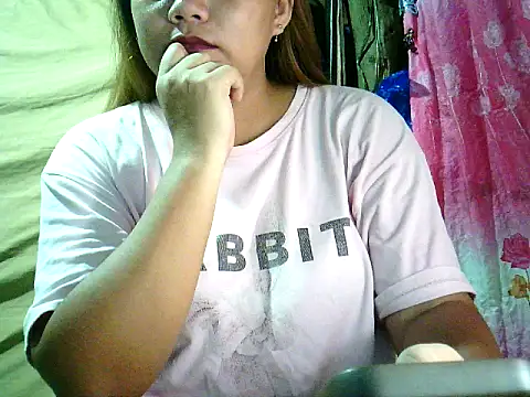 yuana25 online show from February 2026 07:02:01 AM