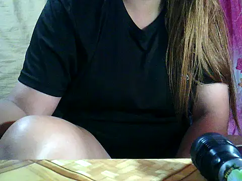 yuana25 online show from February 2026 05:26:02 AM