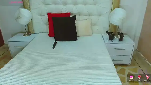 WildScarlet online show from March 2025 12:46:01 PM