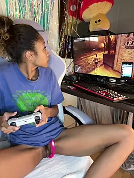 rubywithpearls online show from October 2025 10:19:01 PM