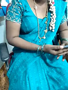 Snapshot of lolida69thamil chatting on November 2025 06:49:01 AM lolida69thamil online show from November 2025 06:49:01 AM