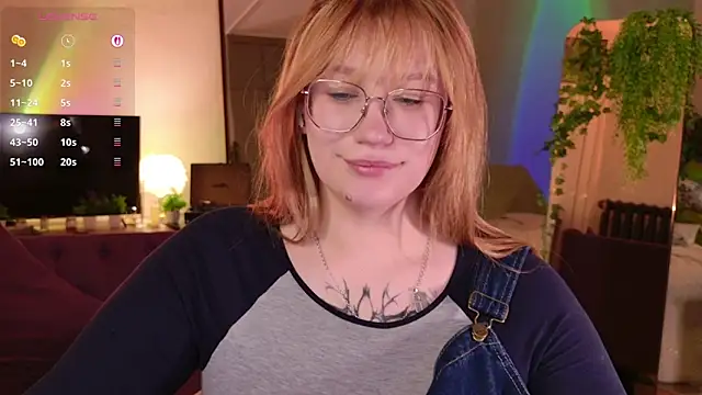 Morvelyn online show from April 2026 07:07:02 PM