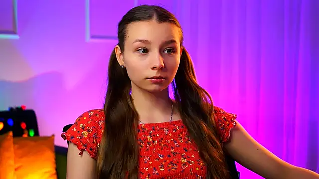 JulieDaniel online show from February 2026 04:17:02 AM