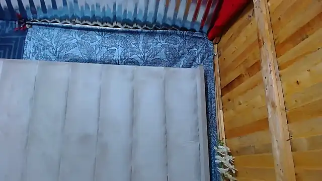 SexyChantyBabe25 online show from December 2025 01:11:01 AM