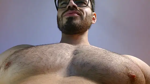 Axel Lover online show from April 2026 11:35:01 PM