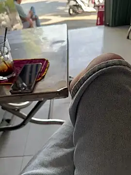 sharon-Hanna online show from December 2025 01:32:02 AM