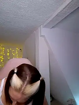 SexyJulia21 online show from February 2025 12:44:02 PM