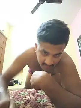 Snapshot of nareshrddd5 chatting on August 2026 01:32:01 PM nareshrddd5 online show from August 2026 01:32:01 PM