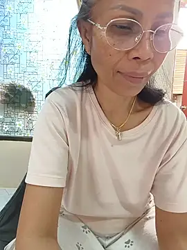 Snapshot of Mama_Eva_1 chatting on July 2026 12:28:01 AM Mama Eva 1 online show from July 2026 12:28:01 AM