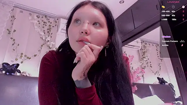 Lein Bone online show from September 2025 02:07:01 PM