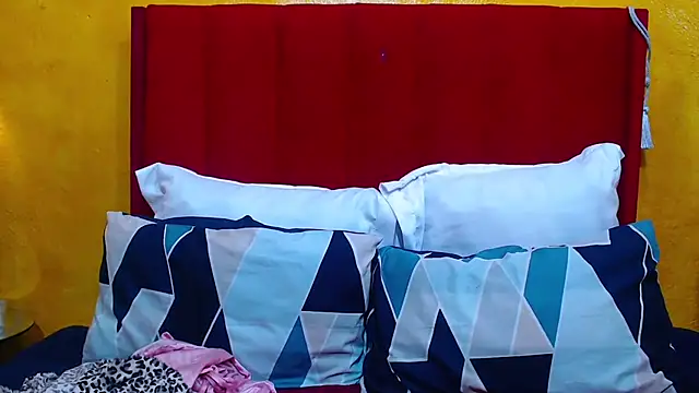 Candycrush2555 online show from December 2025 07:17:01 AM