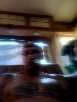 ShawnandDani7074 online show from April 2026 06:10:01 PM