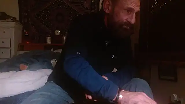 Snapshot of reebokrick650 chatting on December 2025 04:07:01 AM reebokrick650 online show from December 2025 04:07:01 AM