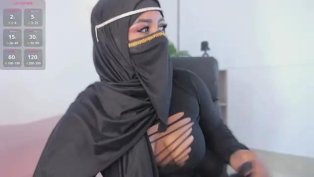 yasmin elite online show from October 2025 09:22:02 AM