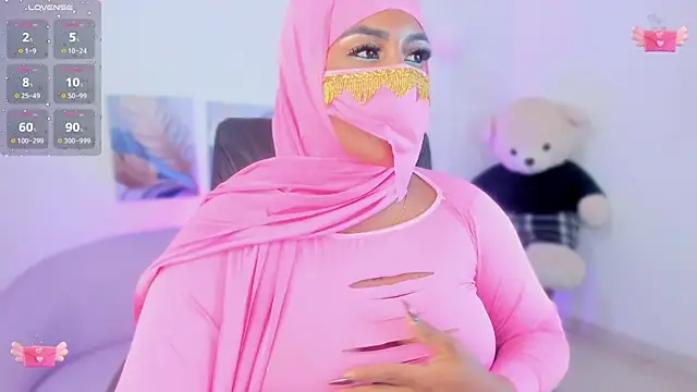 yasmin elite online show from November 2025 01:11:01 AM