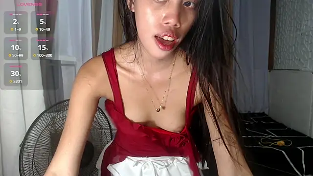kourtneyluv  online show from April 2026 06:05:01 AM
