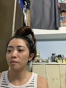 Snapshot of Minee1202 chatting on July 2026 02:20:02 AM Minee1202 online show from July 2026 02:20:02 AM
