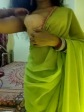 Snapshot of Snaya-baby chatting on September 2025 02:40:01 PM Snaya-baby online show from September 2025 02:40:01 PM