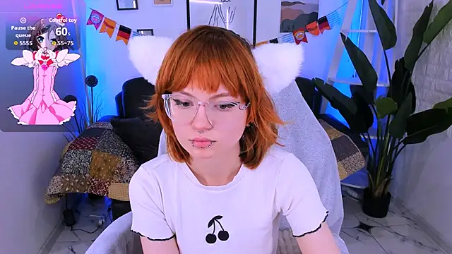 Snapshot of sweet_mika18 chatting on September 2025 07:19:02 PM sweet mika18 online show from September 2025 07:19:02 PM