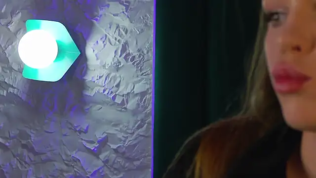 MarilynNova online show from February 2026 05:05:01 AM