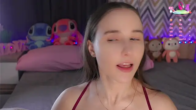 MaudAle online show from September 2025 01:05:02 AM