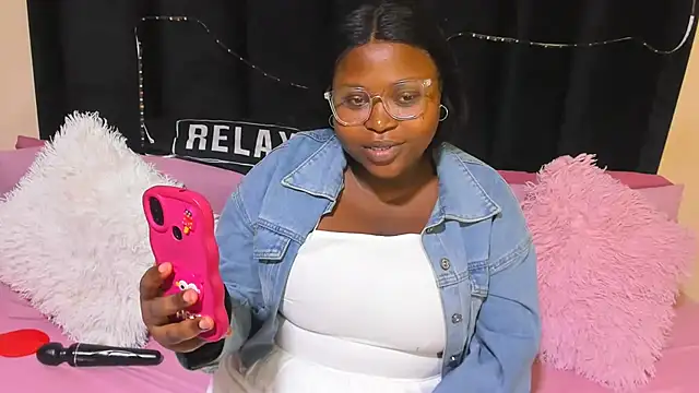 AmazingDarkDoll online show from March 2026 05:49:01 PM